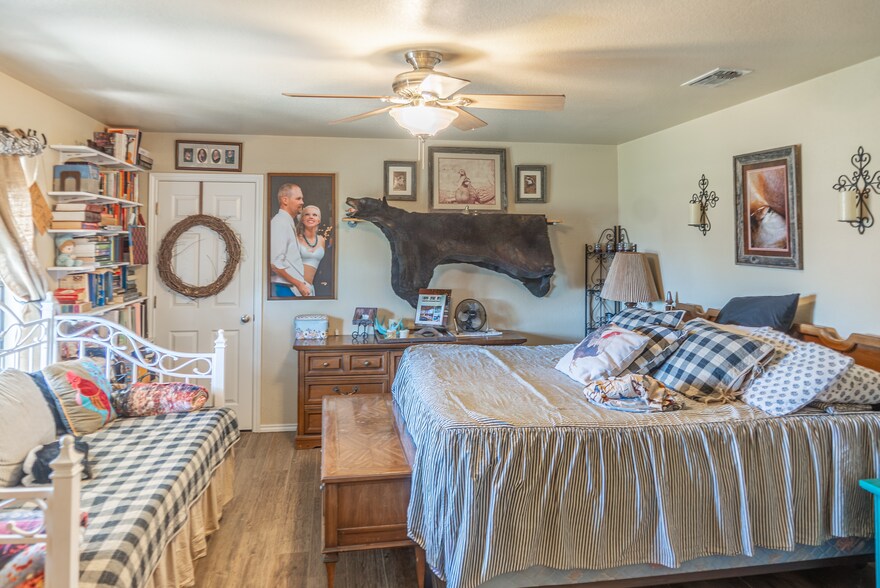 More Photos Of Rocking DC4 Ranch, Del Rio Land For Sale