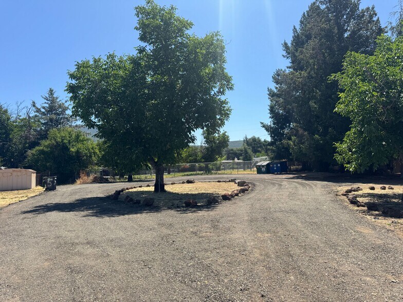 More Photos Of 5495 5th St, Kelseyville Manufactured Housing Mobile Home Park For Sale