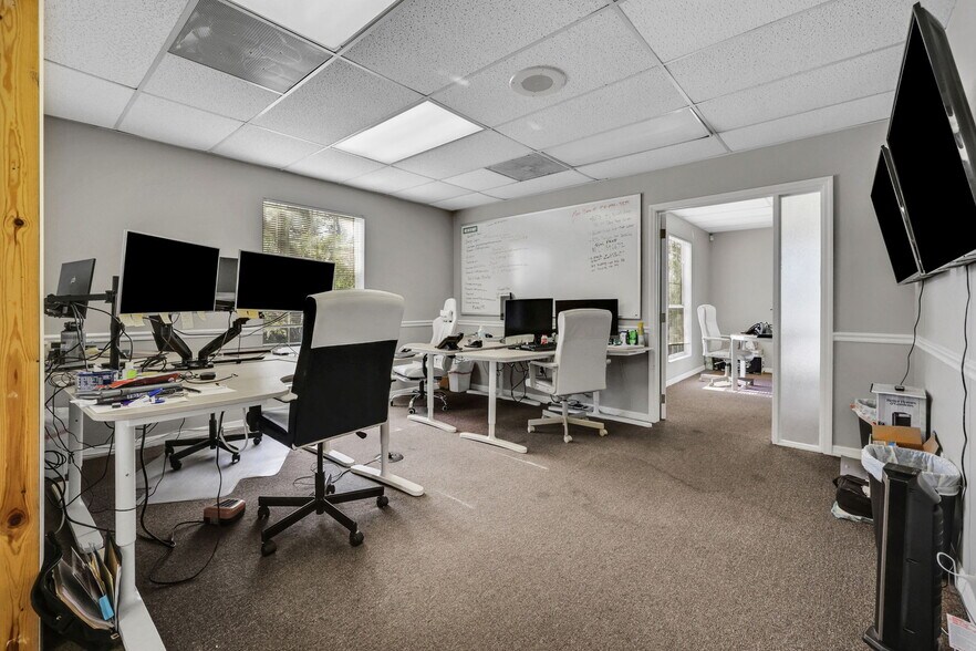 More Photos Of 5209 San Jose Blvd, Jacksonville Office For Sale