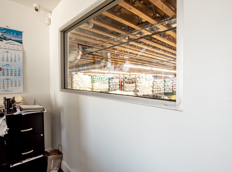 More Photos Of 800-808 E 29th St, Los Angeles Warehouse For Sale