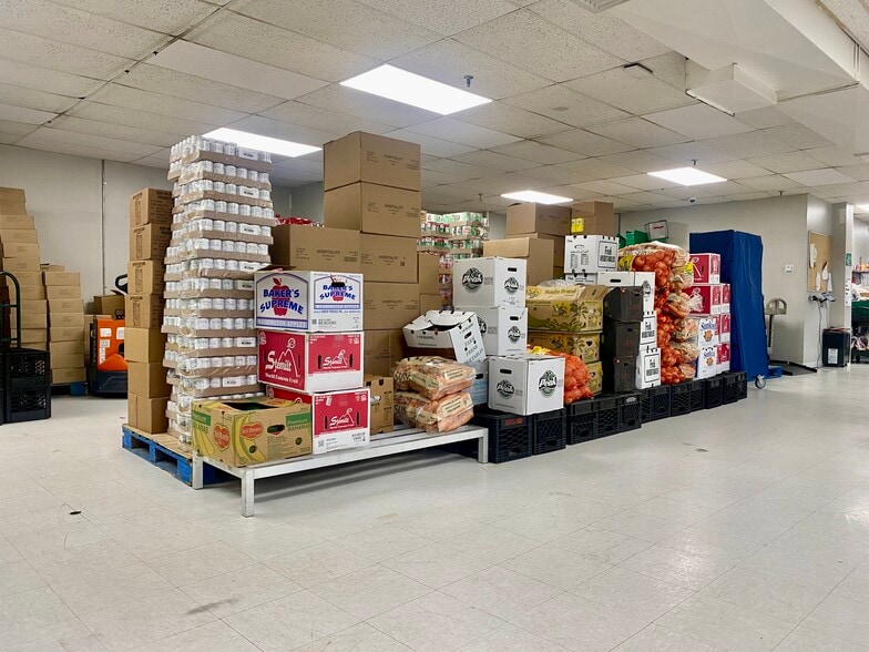 More Photos Of 76 Broadway, Newport Apartments For Lease