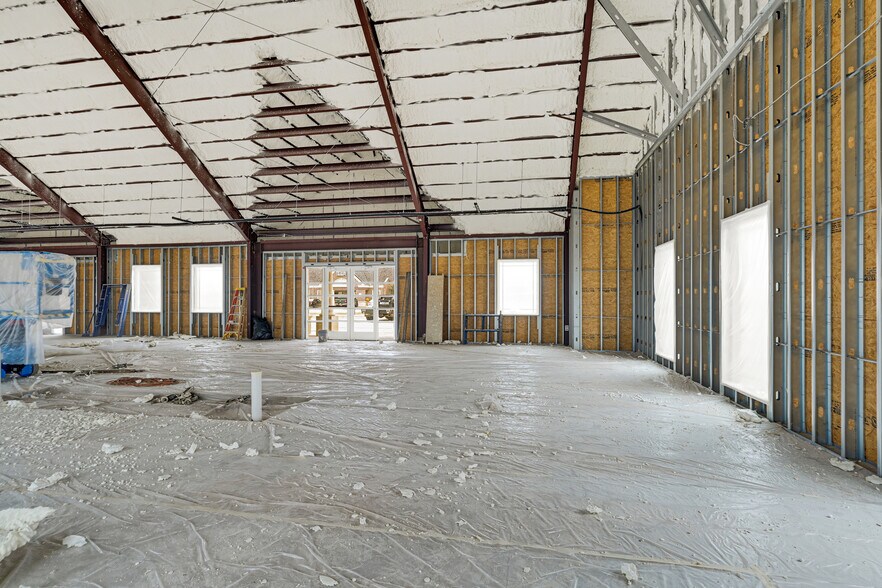 More Photos Of 7103 S Peek Rd, Richmond Medical For Lease