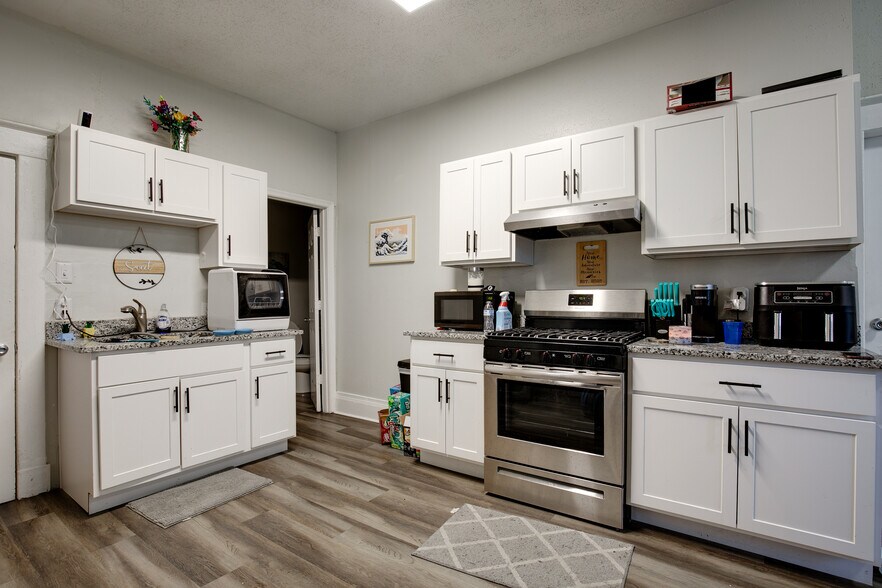 More Photos Of 3314 3rd Avenue Ave, Richmond Multifamily For Sale