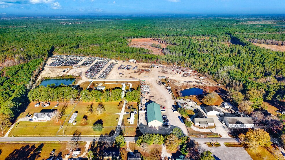 More Photos Of 2014 Blue Creek Rd, Jacksonville Warehouse For Lease