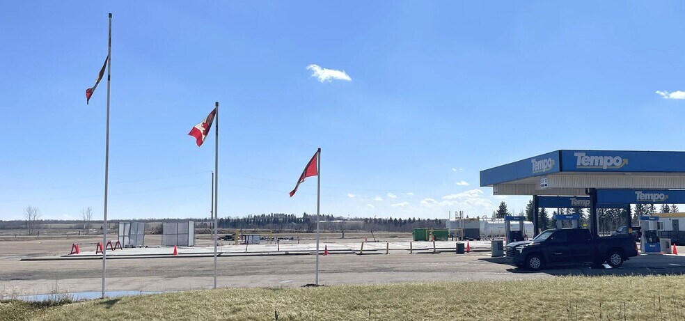 More Photos Of 22279 AB-16, Ardrossan General Retail For Lease