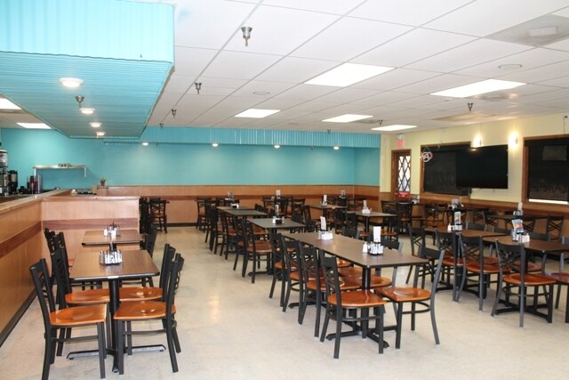 More Photos Of 674 E White Mountain Blvd, Pinetop Storefront Retail Office For Lease