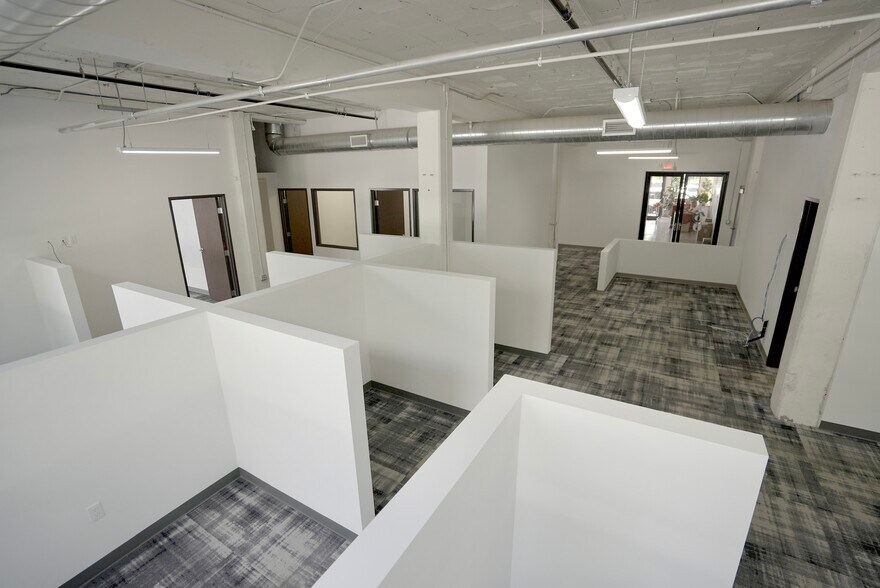 More Photos Of 1355 Palmetto St, Los Angeles Loft Creative Space For Lease