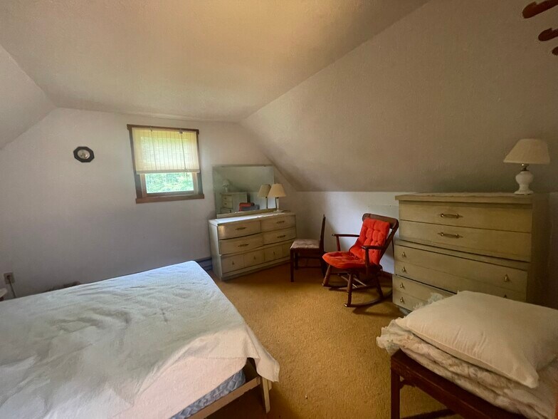 More Photos Of 853 Fairview Rd, Howard Apartments For Sale