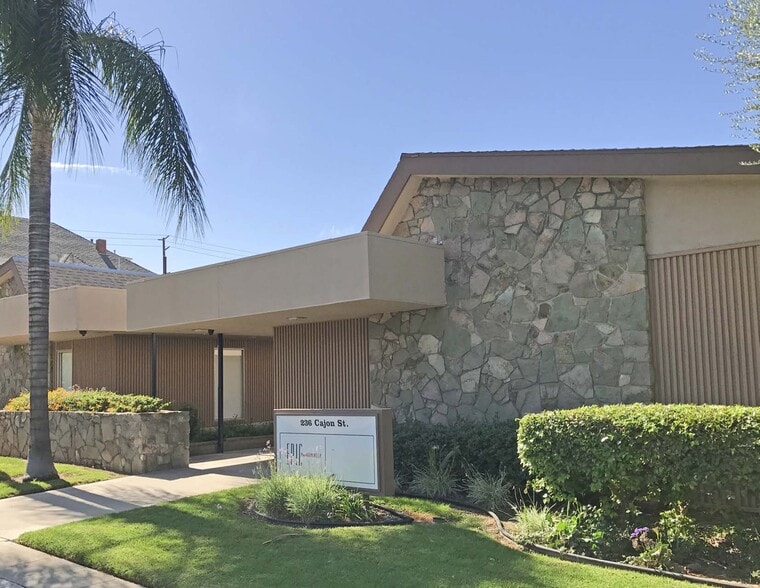 More Photos Of , Redlands Unknown For Sale