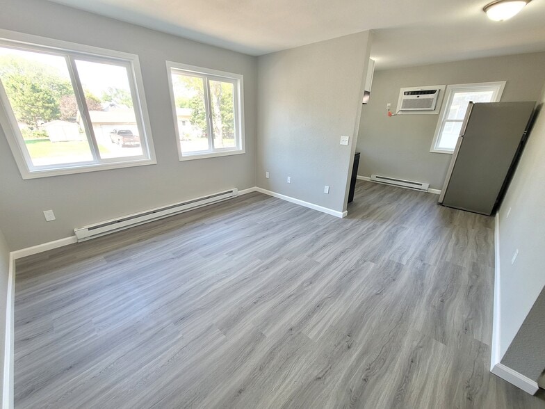 More Photos Of 1351 Iowa Ave SE, Huron Apartments For Sale