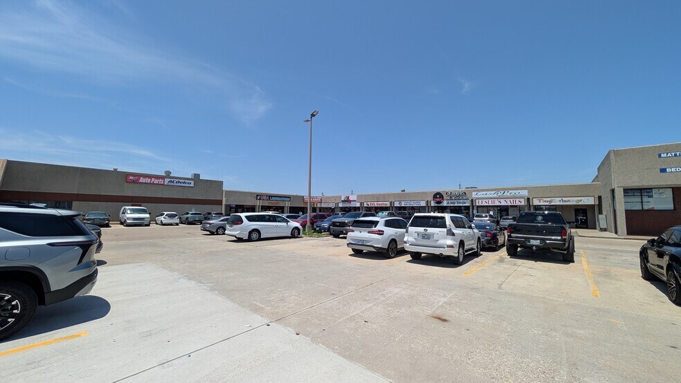 More Photos Of 2033 Airline Rd, Corpus Christi Unknown For Lease