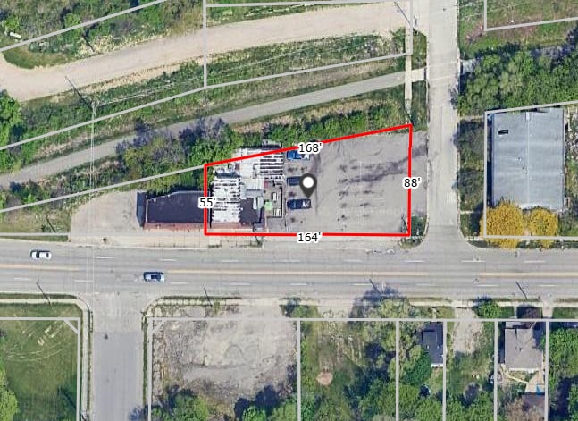 More Photos Of 2310 W Court St, Flint Bar For Sale