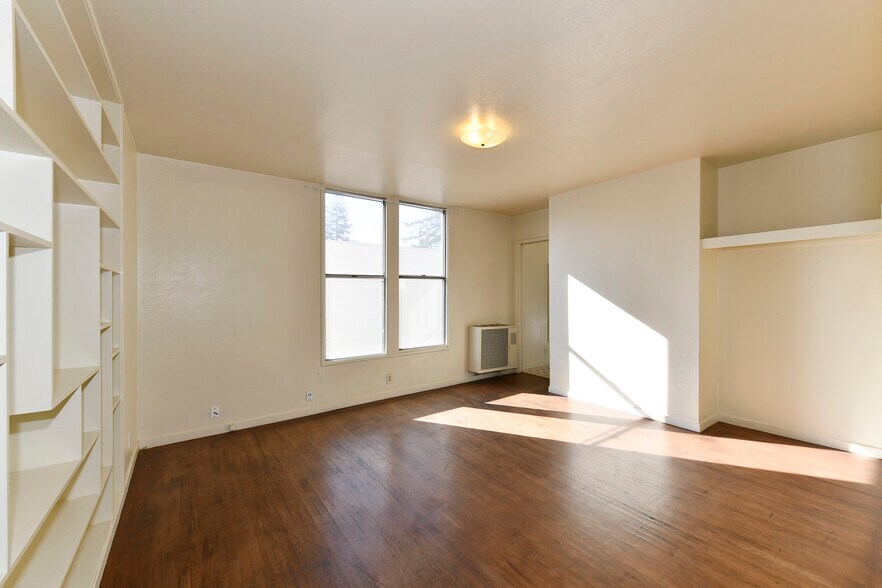 More Photos Of 1519 Main St, Napa Storefront Retail Residential For Sale