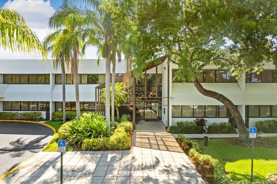 More Photos Of 4360 Northlake Blvd, Palm Beach Gardens Unknown For Lease