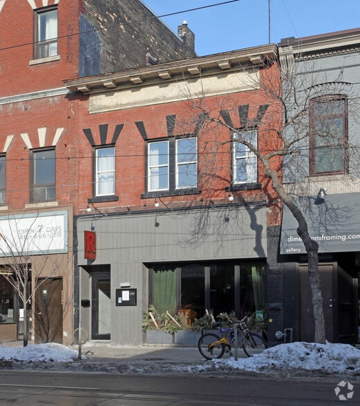 Primary Photo Of 730 Queen St E, Toronto Storefront Retail Residential For Lease
