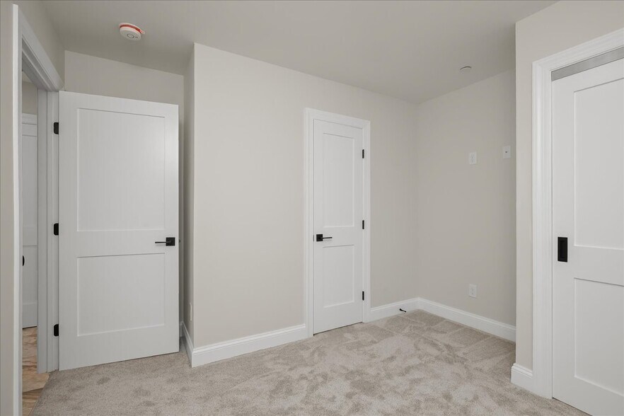 More Photos Of 140 S Washington St, Easton Multifamily For Sale
