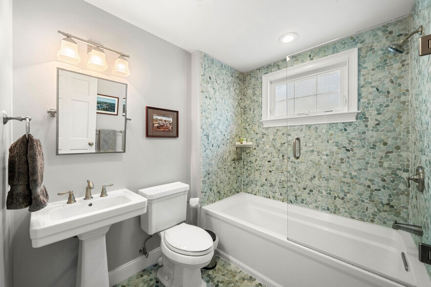 More Photos Of , Ogunquit Unknown For Sale