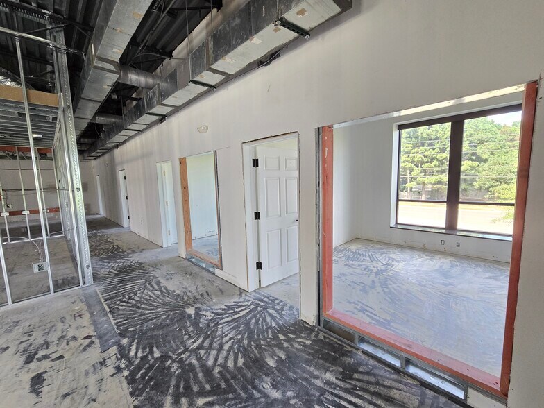 More Photos Of 701 Mutual Ct, Raleigh Office For Lease