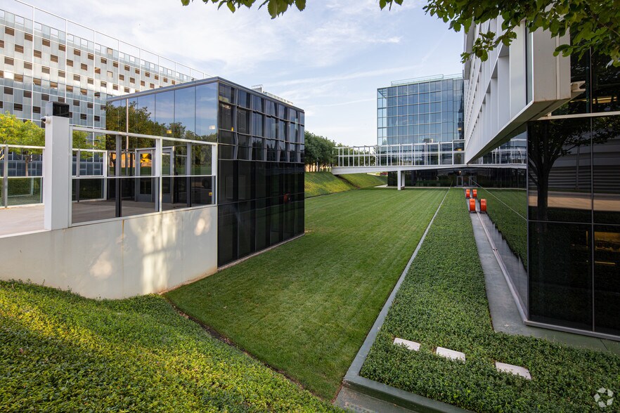 More Photos Of 6200 NW Classen, Oklahoma City Office For Lease