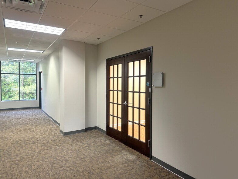 More Photos Of 2700 N Berkeley Lake Rd, Duluth Serviced Offices For Sale