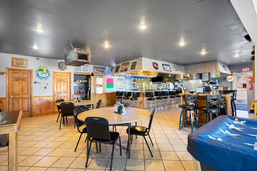 More Photos Of 2 Hays Blvd, Pine Haven Restaurant For Sale