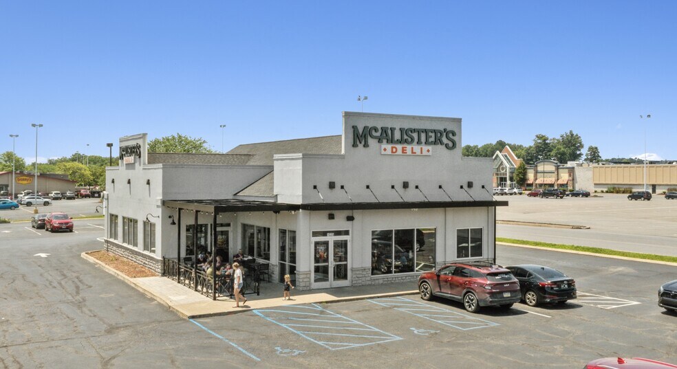 More Photos Of 1035 N Susquehanna Trl, Selinsgrove Restaurant For Sale