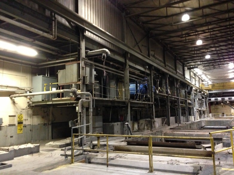 More Photos Of 701 Greylock St, Lee Manufacturing For Sale