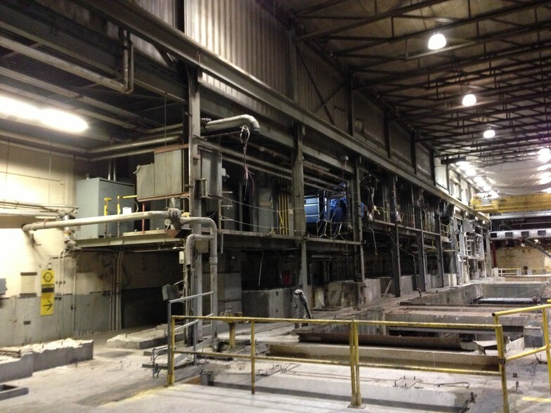 More Photos Of 715 Greylock St, Lee Manufacturing For Lease