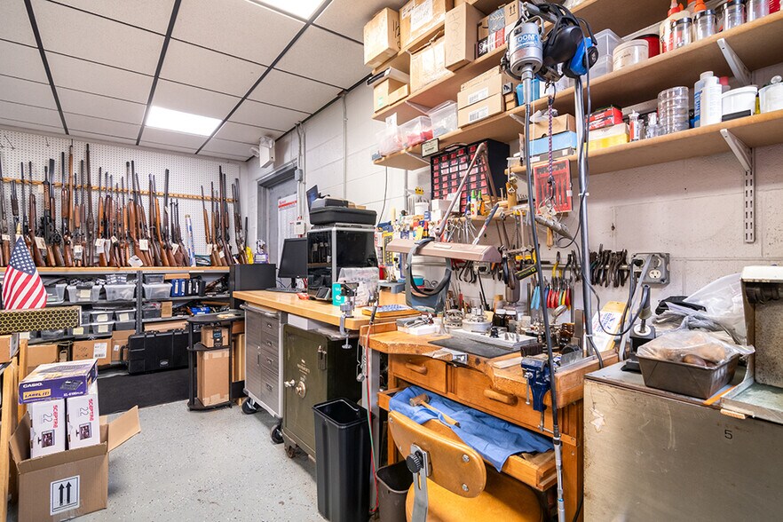 More Photos Of 6595 Post Rd, North Kingstown Fast Food For Sale