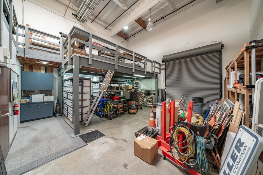 More Photos Of 1382 Valencia Ave, Tustin Research And Development For Sale