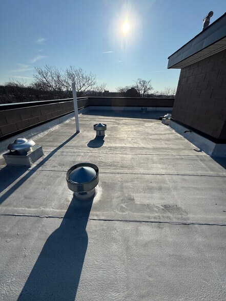 More Photos Of 3573 Laconia Ave, Bronx Apartments For Sale