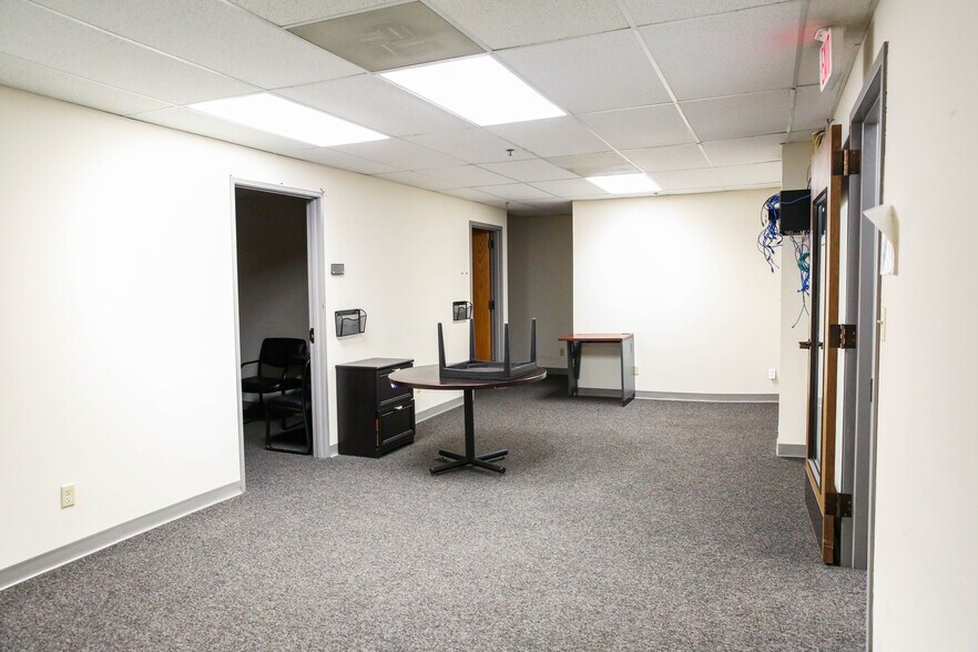 More Photos Of 626 Minnesota Ave, Kansas City Office For Lease