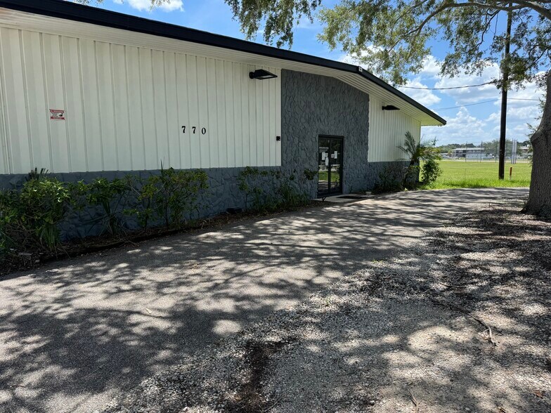 Primary Photo Of 770 W Bay St, Winter Garden Flex For Lease