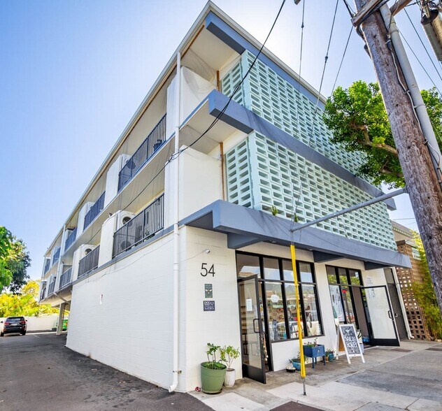 Primary Photo Of 54 Maluniu Ave, Kailua Apartments For Sale