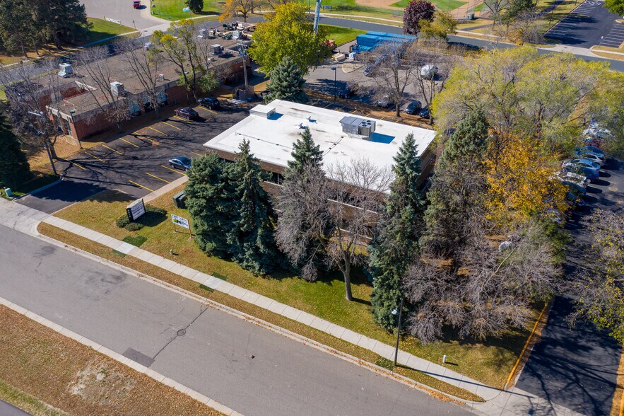 More Photos Of 5615 Brooklyn Blvd, Brooklyn Center Office For Sale