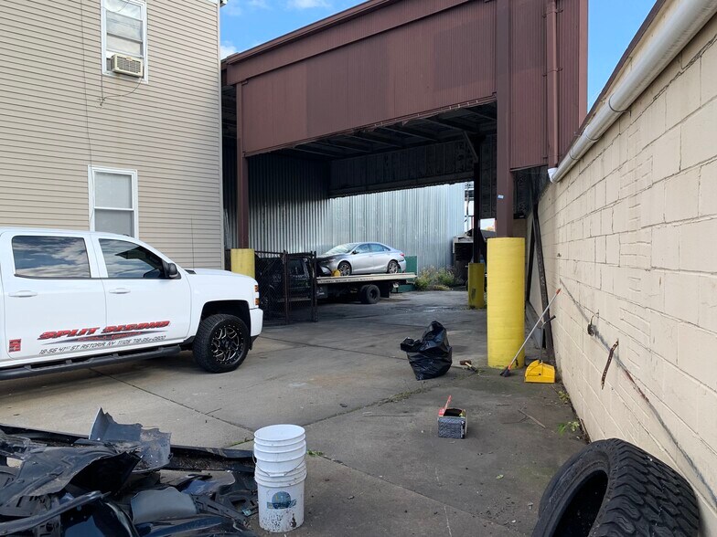 More Photos Of 2219 Hazen St, East Elmhurst Land For Lease