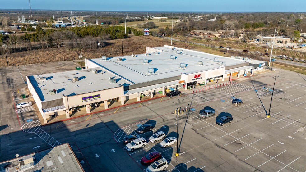 More Photos Of 2701 State Highway 50, Commerce Unknown For Lease