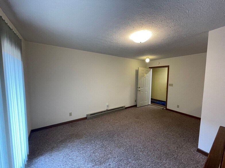More Photos Of 422 Vine St, West Lafayette Apartments For Sale