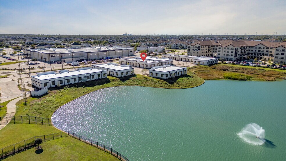 More Photos Of 5501 Cabrera dr, Sugar Land Medical For Lease