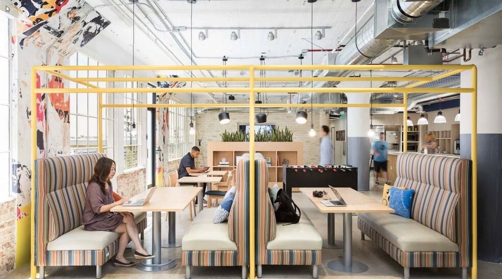 More Photos Of 11 Peel Ave, Toronto Apartments For Lease