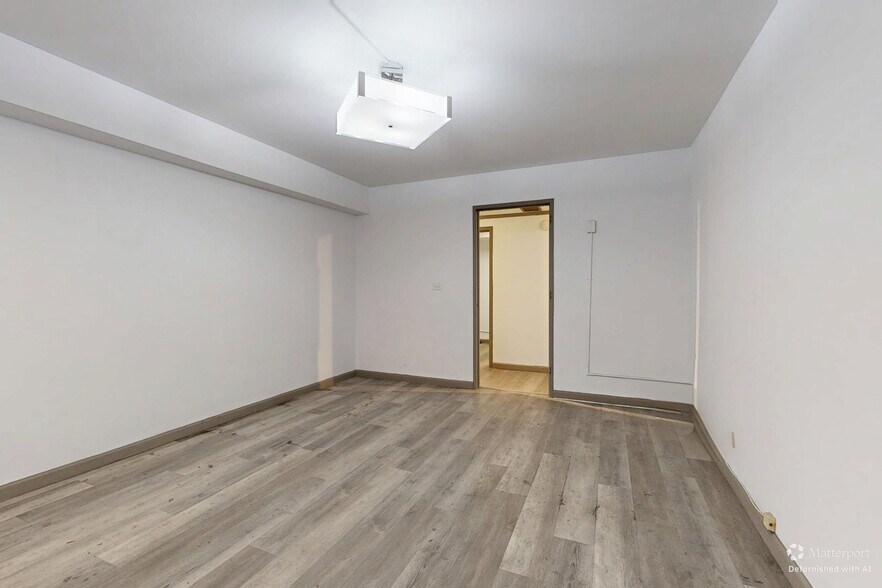 More Photos Of 310 Lexington Ave, New York Apartments For Sale