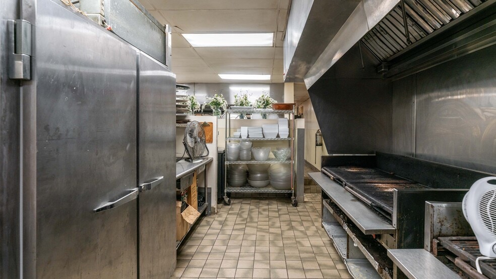 More Photos Of 271 Columbia Ave, Depew Lodge Meeting Hall For Sale