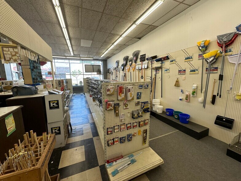 More Photos Of 390 Delaware Ave, Albany Storefront Retail Office For Sale