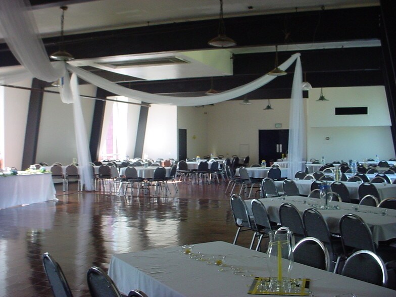 More Photos Of 7711 US Highway 641 N, Gilbertsville Hotel For Sale