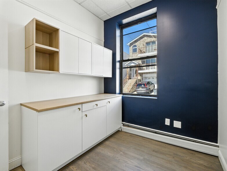 More Photos Of 538-540 62nd St, West New York Loft Creative Space For Lease