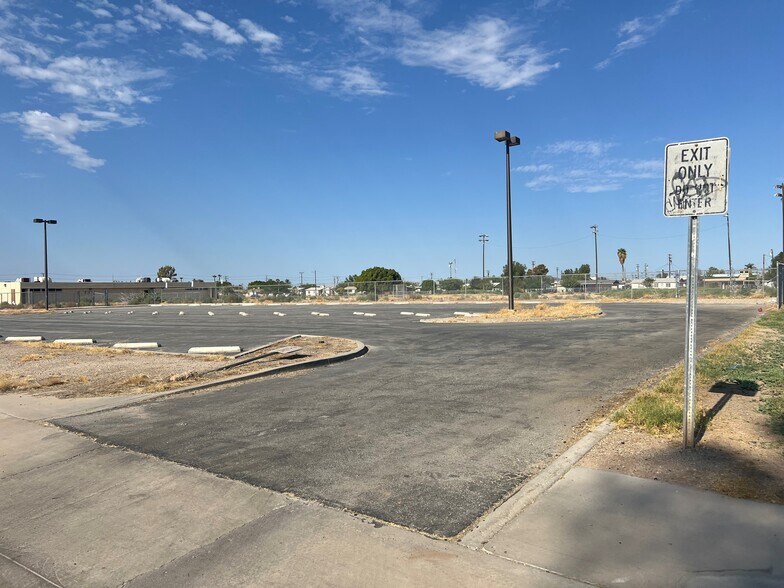 More Photos Of 401 S 3rd St, Blythe Religious Facility For Sale