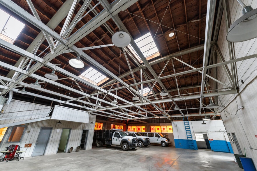 More Photos Of 1110 Colusa St, Vallejo Auto Repair For Sale