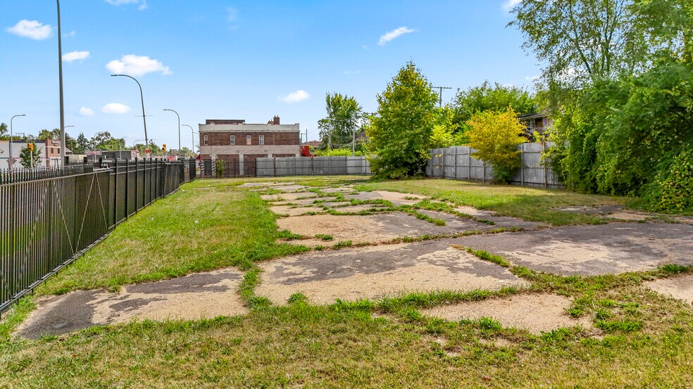 More Photos Of 13145 Livernois Ave, Detroit Land For Sale