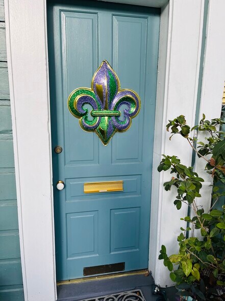 More Photos Of 1933 Esplanade Ave, New Orleans Multifamily For Sale