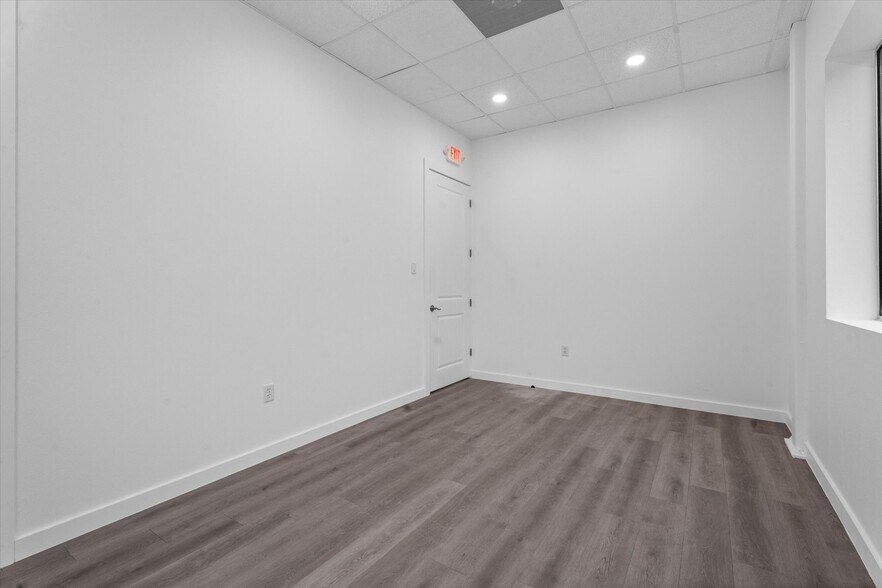 More Photos Of 26605 Cook Field Rd, Katy Light Distribution For Lease